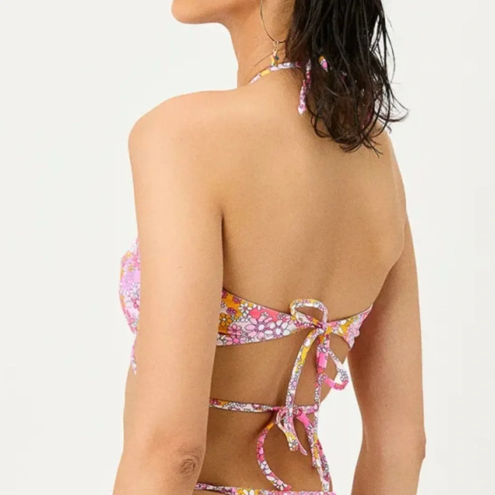 Frankie’s Bikinis - NWT - Malibu Floral Halter String Bikini Top - Size: Large